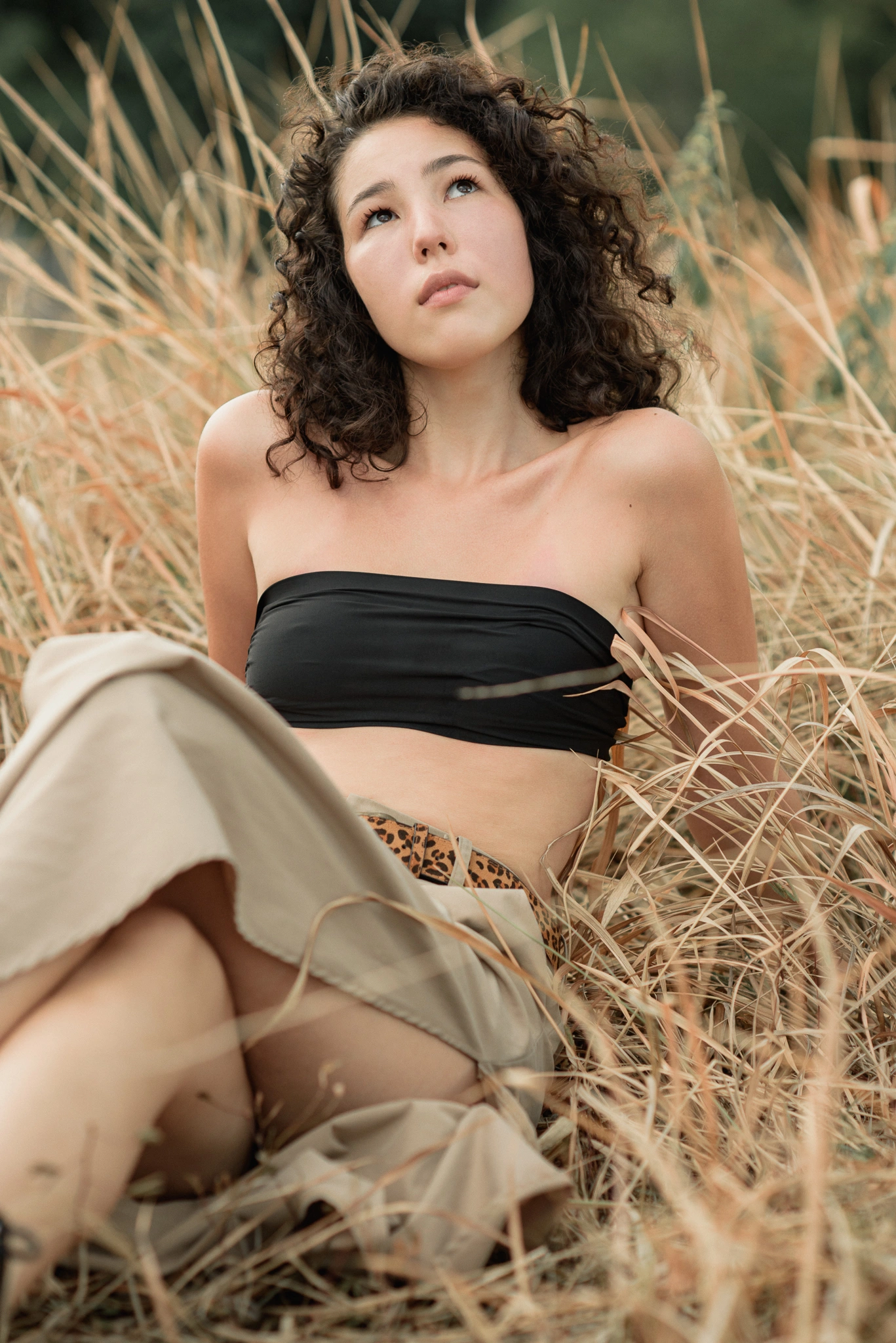 Editorial fashion frame outdoors