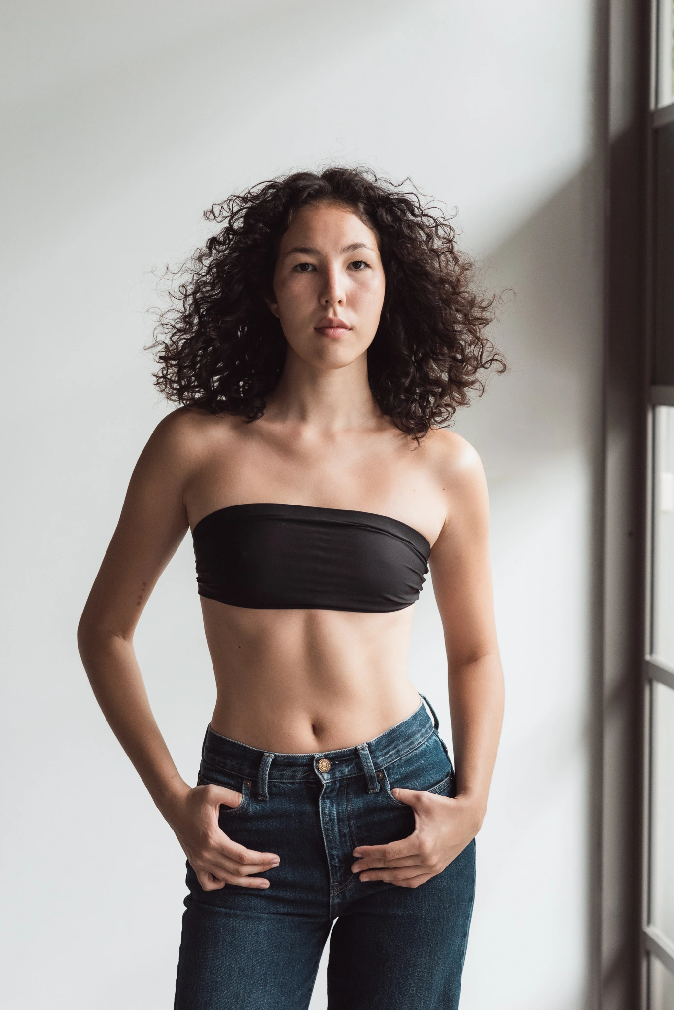 Full-length model test in natural light